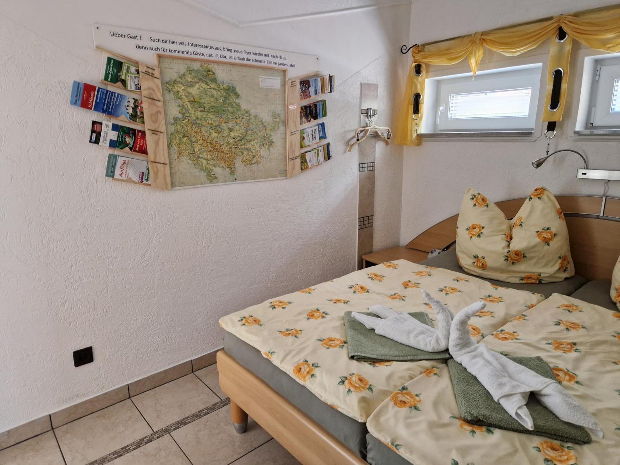Ferienwohnung Am Oepitzer Berg Pößneck Kültér fotó
